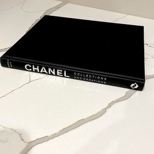 CHANEL BOOK